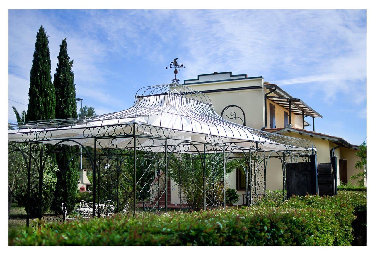 Residence Il Mandorlo Lacona Exterior photo