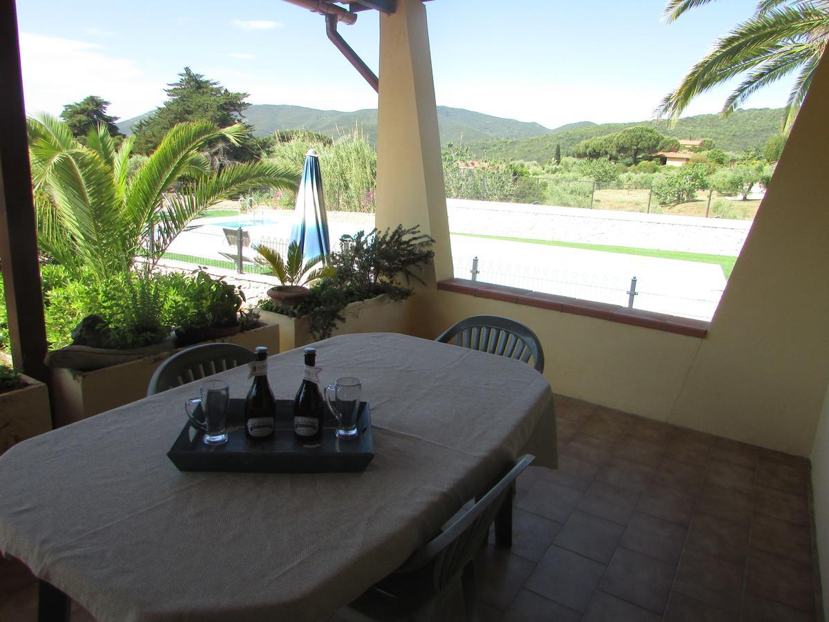 Residence Il Mandorlo Lacona Exterior photo